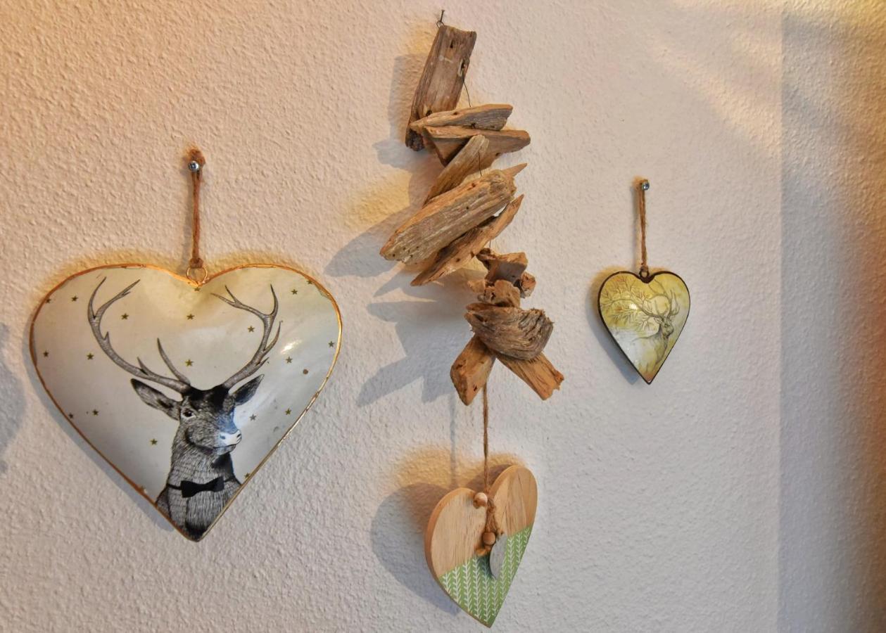 Villa Spellbound A Romantic Hideaway For Adults Aged 18-35 à Lauterbrunnen Extérieur photo